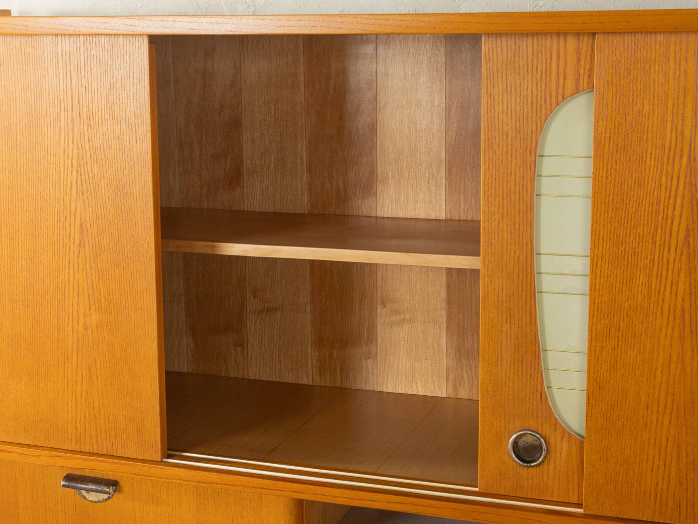 Enchanting two-part kitchen cabinet from the 1950s