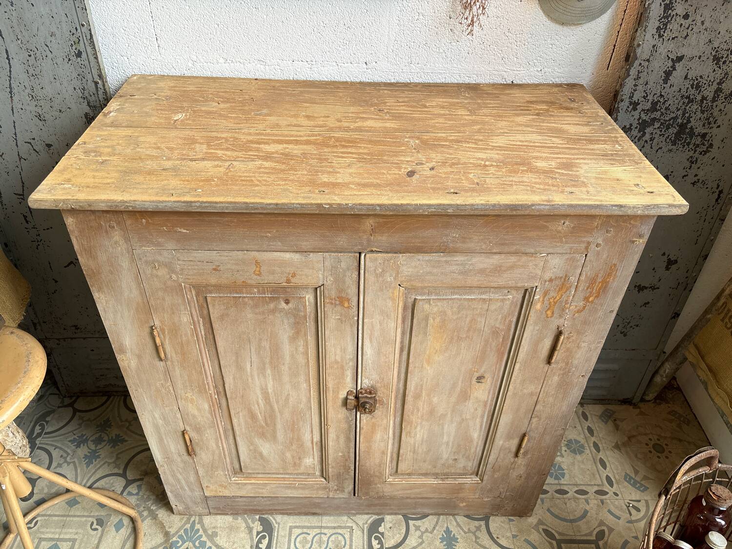 Patinated buffet