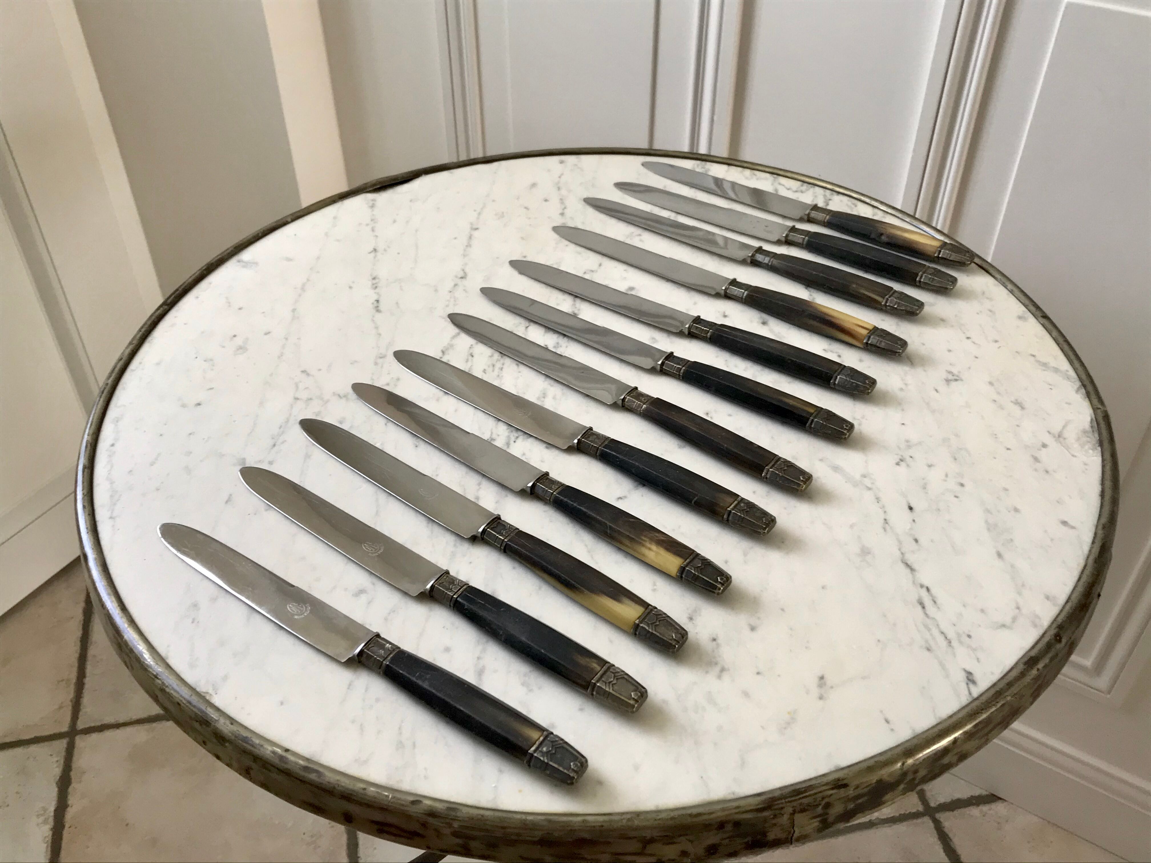 Set of 12 dark Bakelite knives 60s-70s