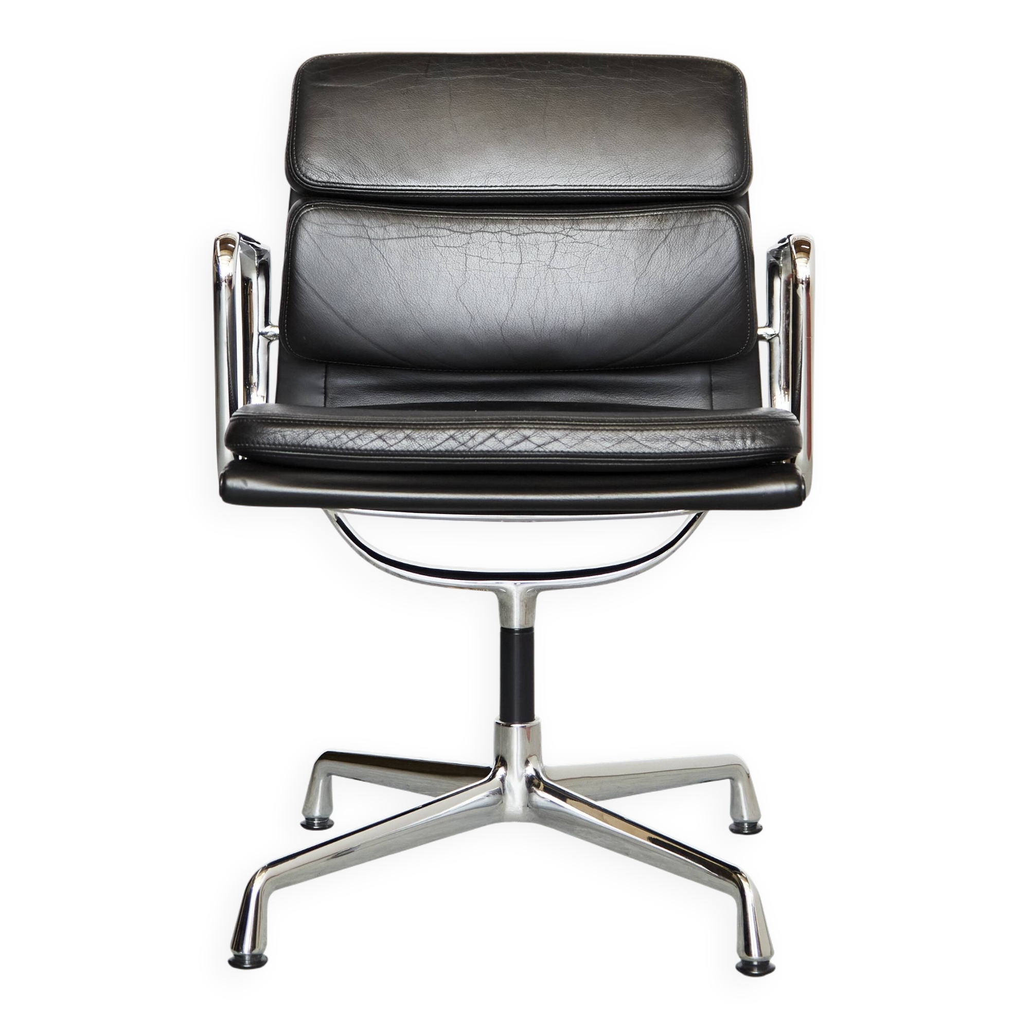 Charles & Ray Eames Chair EA 208 Chair for Vitra