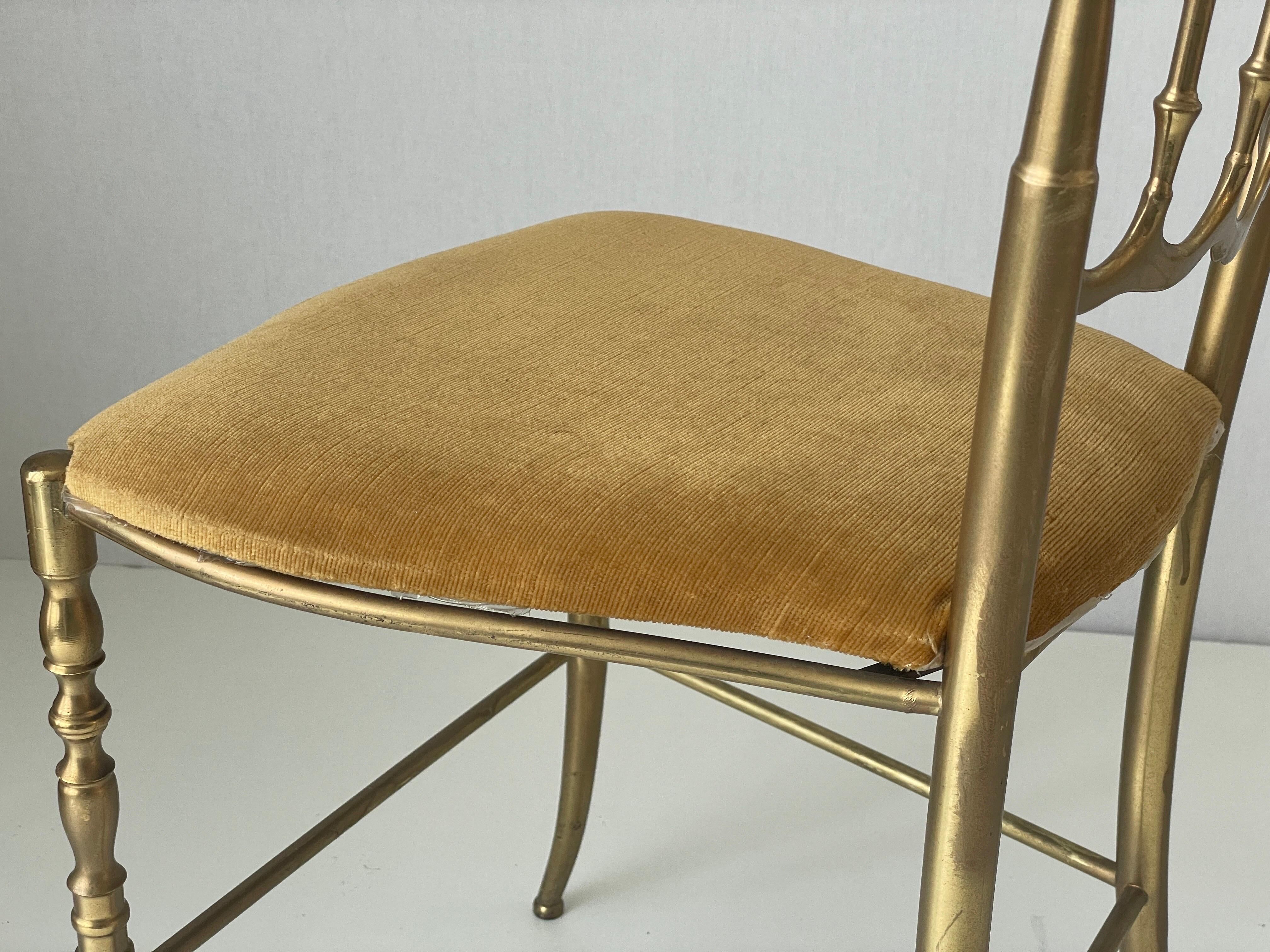 Set of 3 Chiavari chairs in brass with velvet seat and high back, 1950s, Italy.