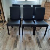 Set of chairs