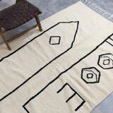 Moroccan Berber wool rug 250 x 149 cm