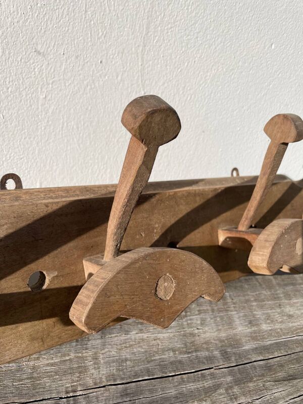 Porte manteaux mural en bois