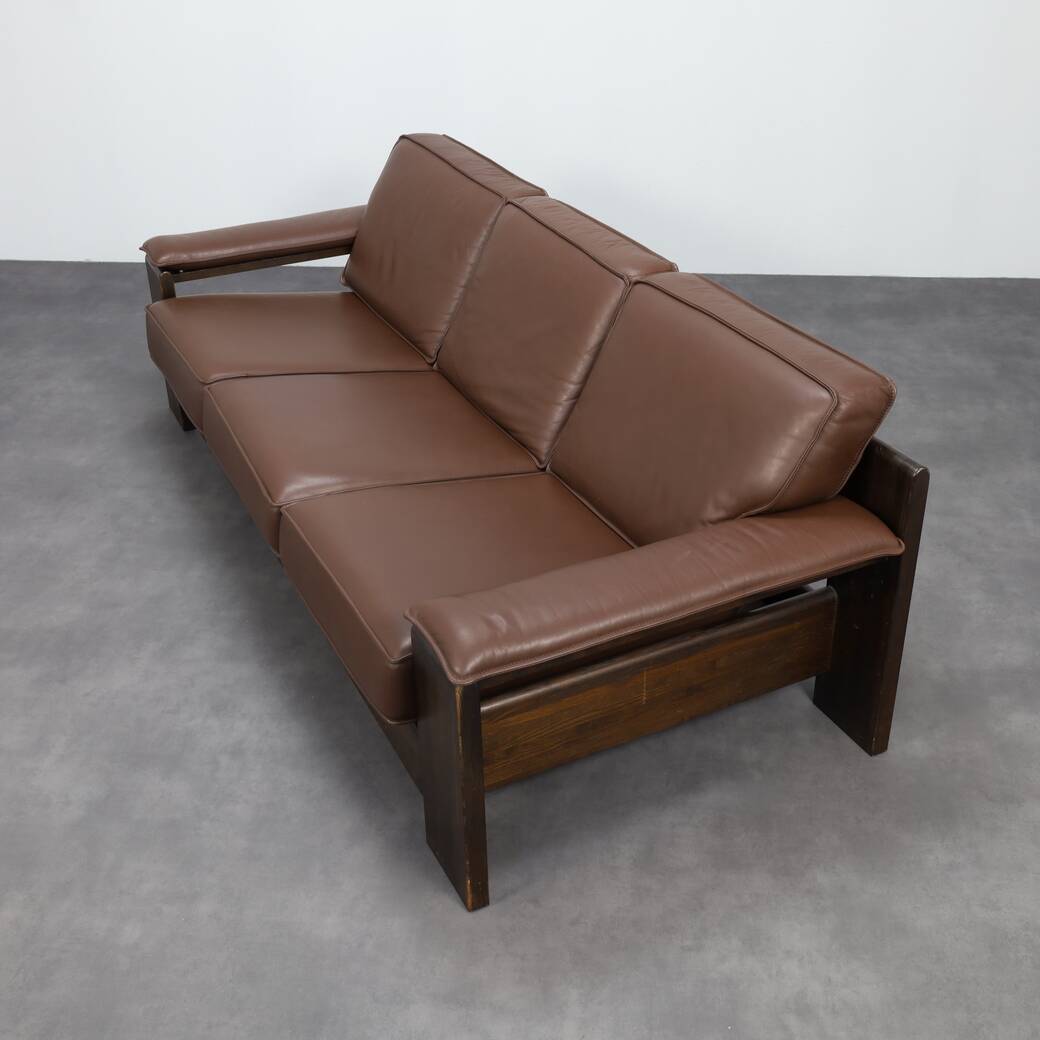 Three Seater Sofa model 757 by Leolux, 1970s