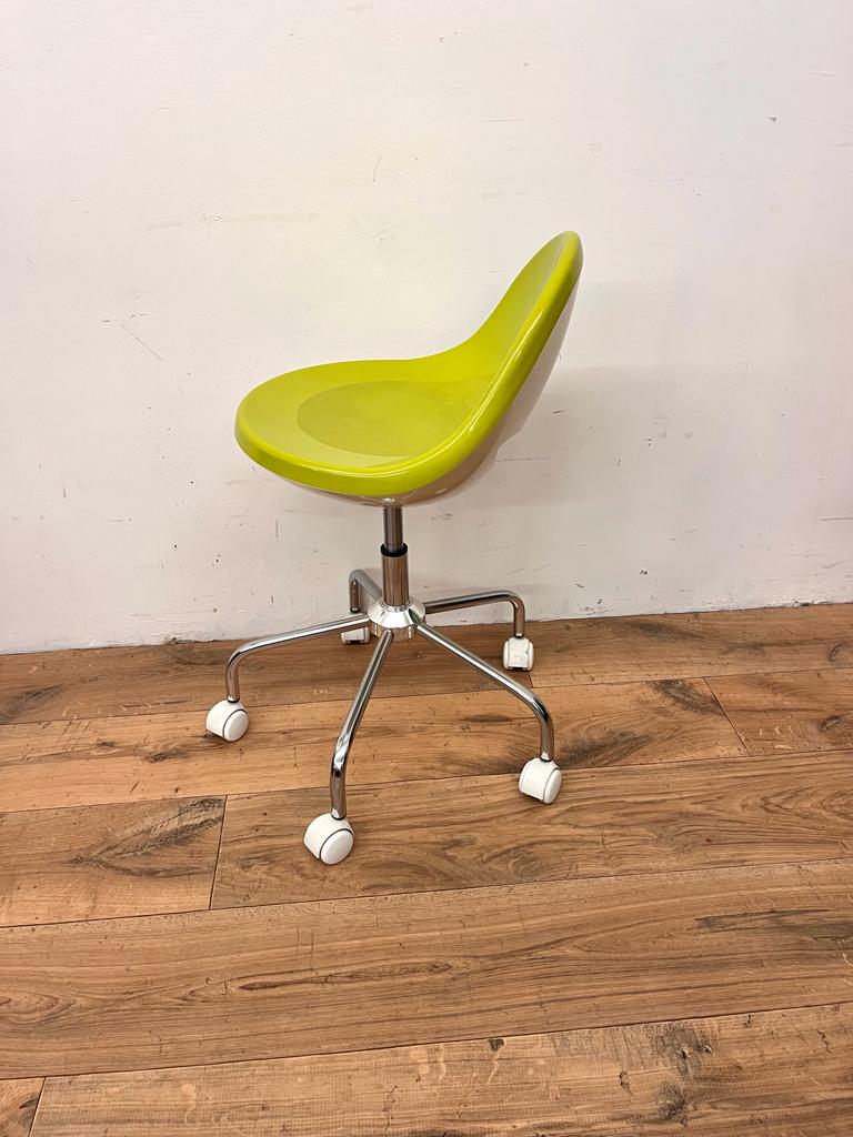 Armet Greta office chair