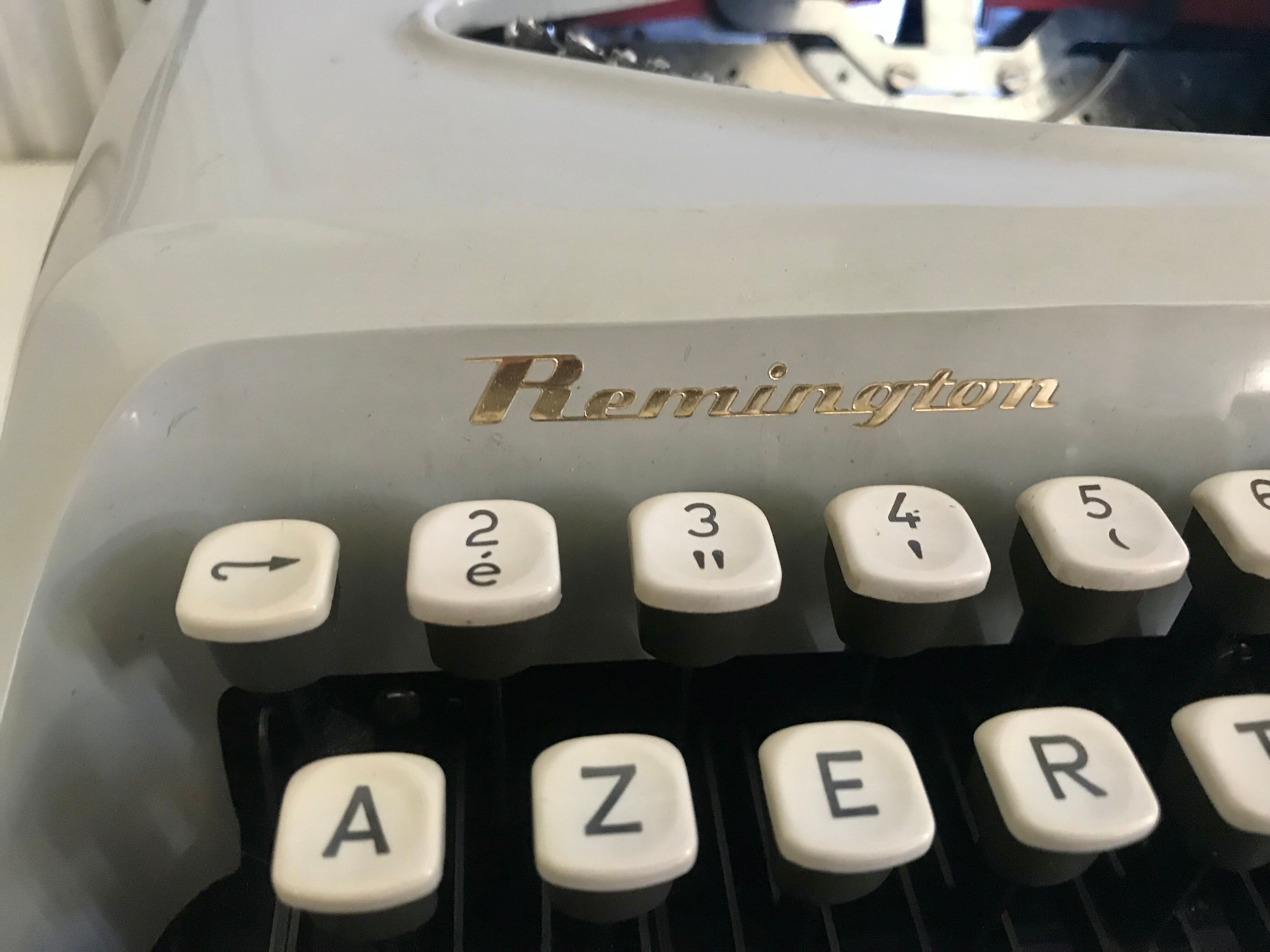 Remington Envoy typewriter