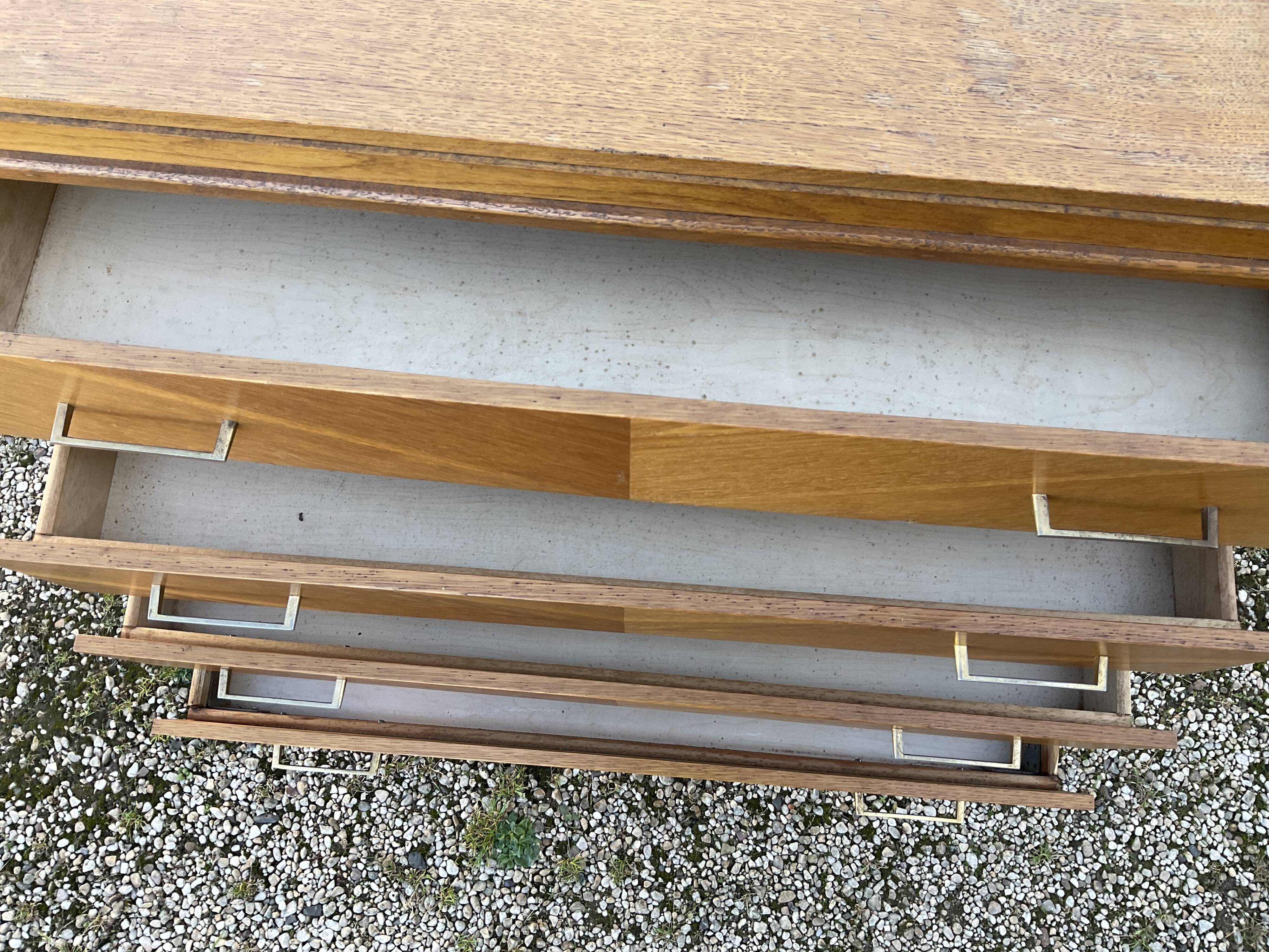 Vintage chest of drawers