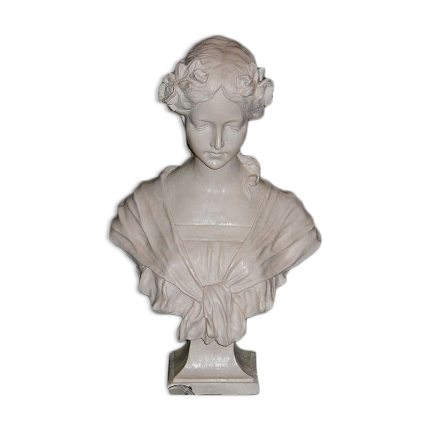 Bust of a woman art nouveau marianne style, beige patina very light