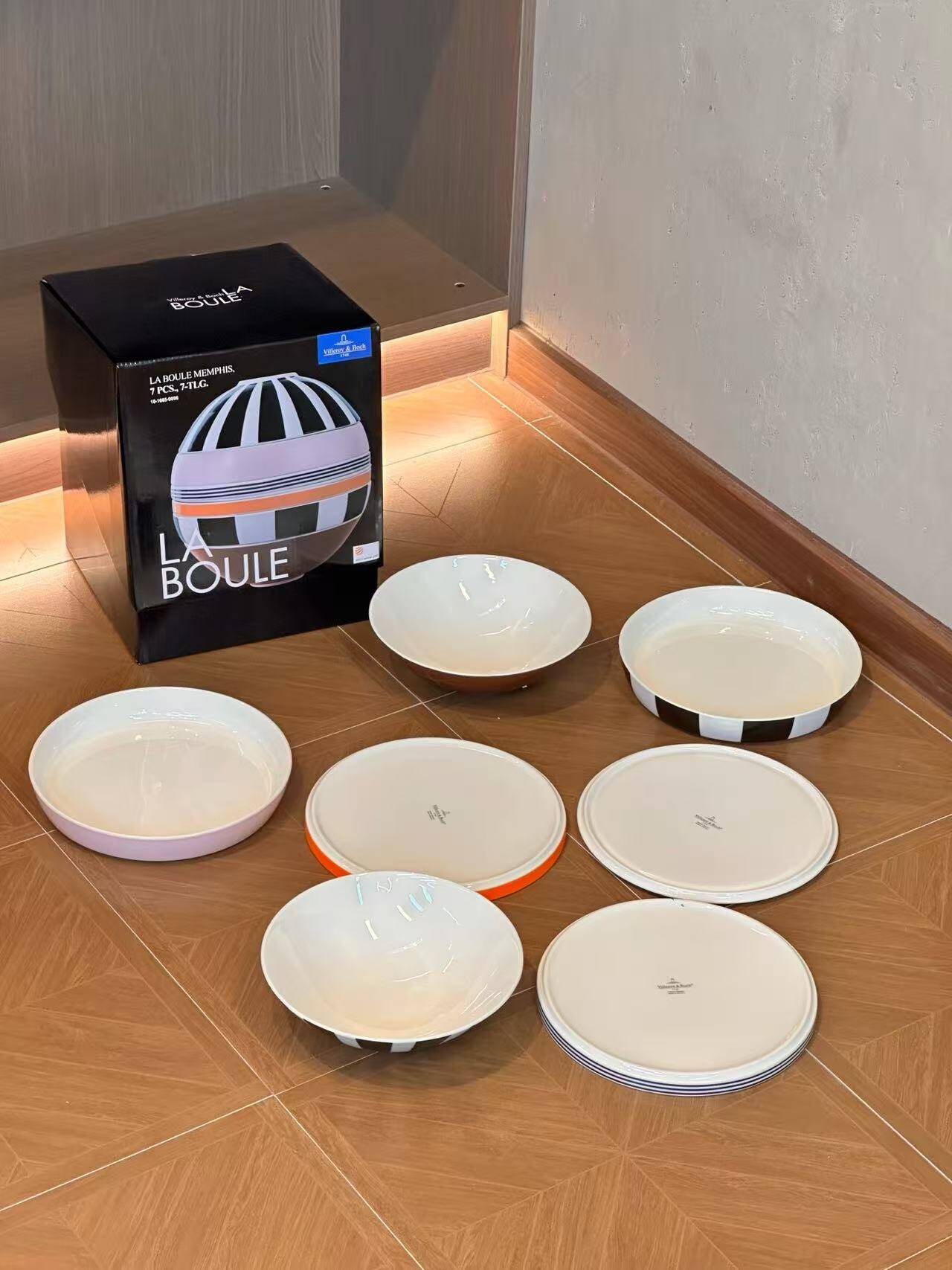Villeroy & Boch La Boule Memphis – Service de table en porcelaine de 7 pièces