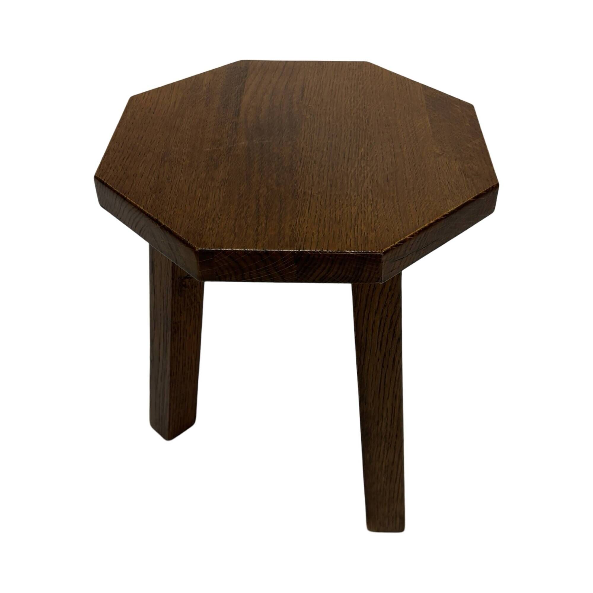 Tables d'appoint hexagonales brutalistes en chêne, années 1950, lot de 3