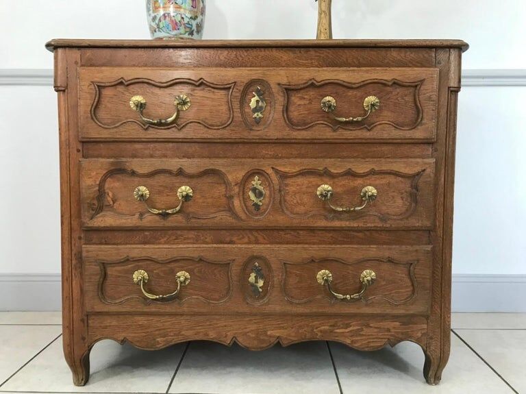 Louis XV chest of drawers in light oak 18th century