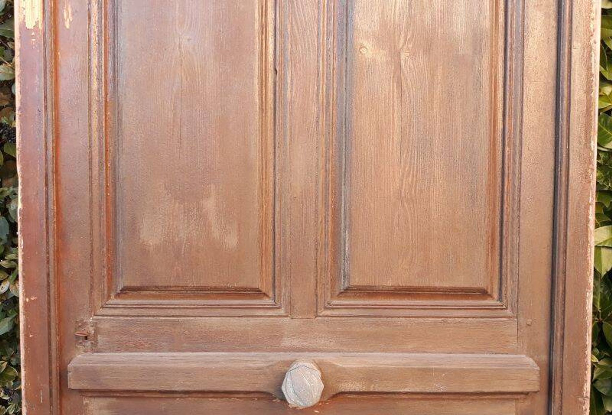 Porte d'entrée et son cadre imposte en verre translucide, début XXème