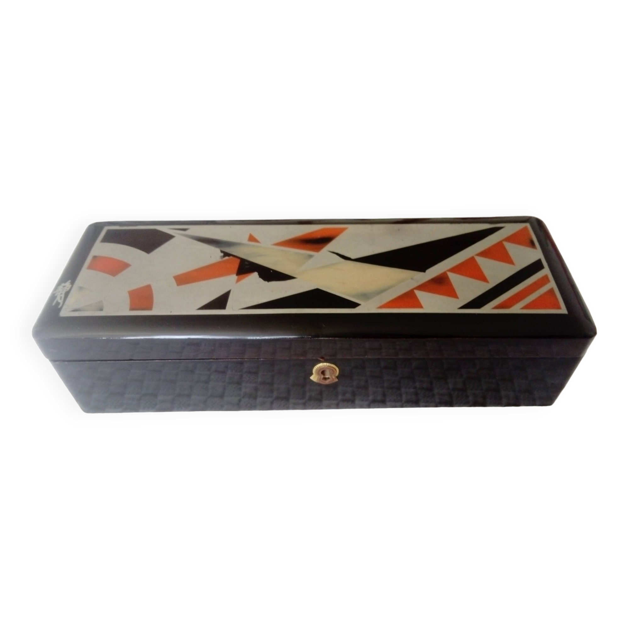 Old lacquered wooden glove box/box with Art Deco geometric decoration. Japan