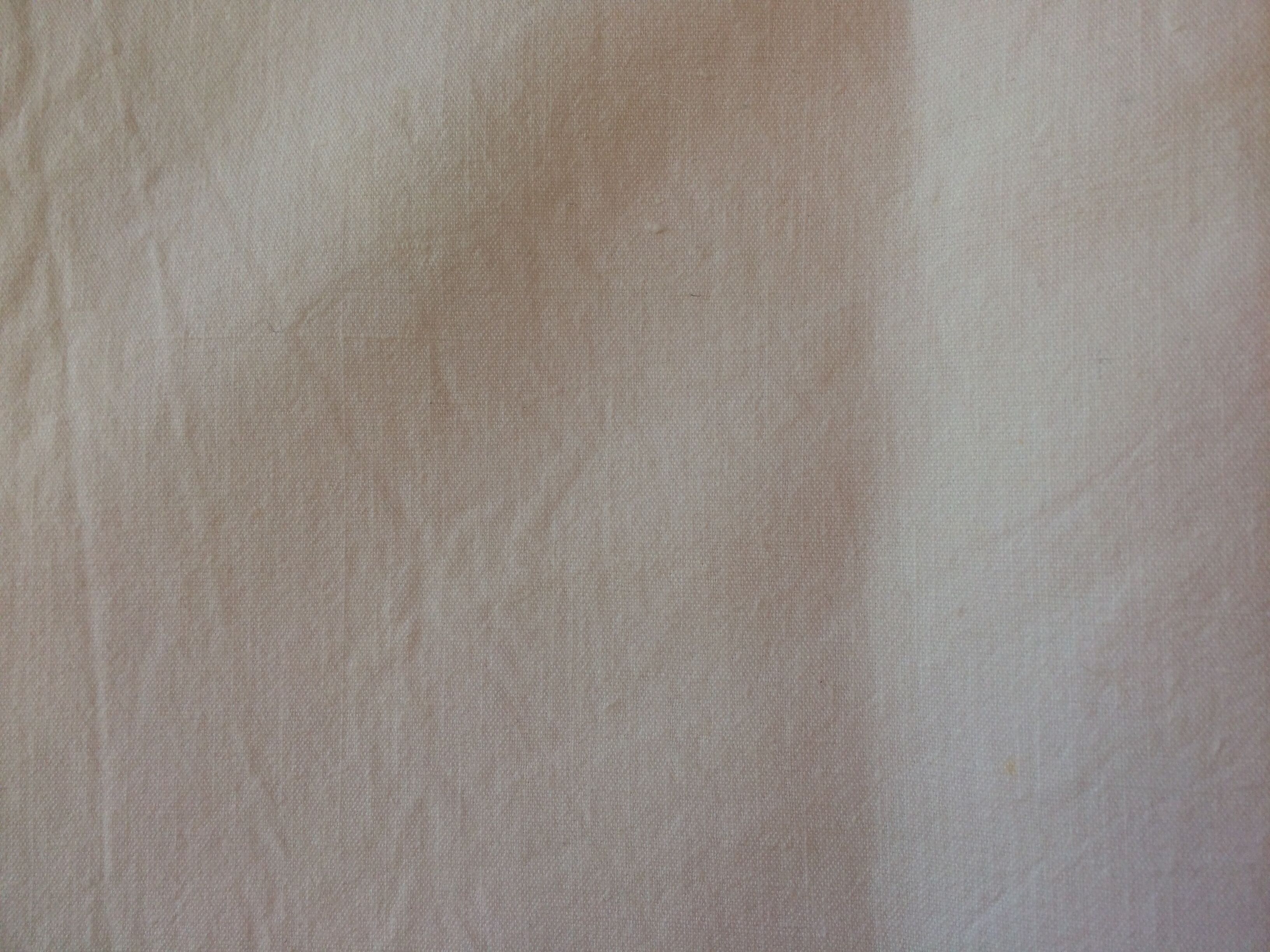 Former cloth wire bordered by a row of days hand made