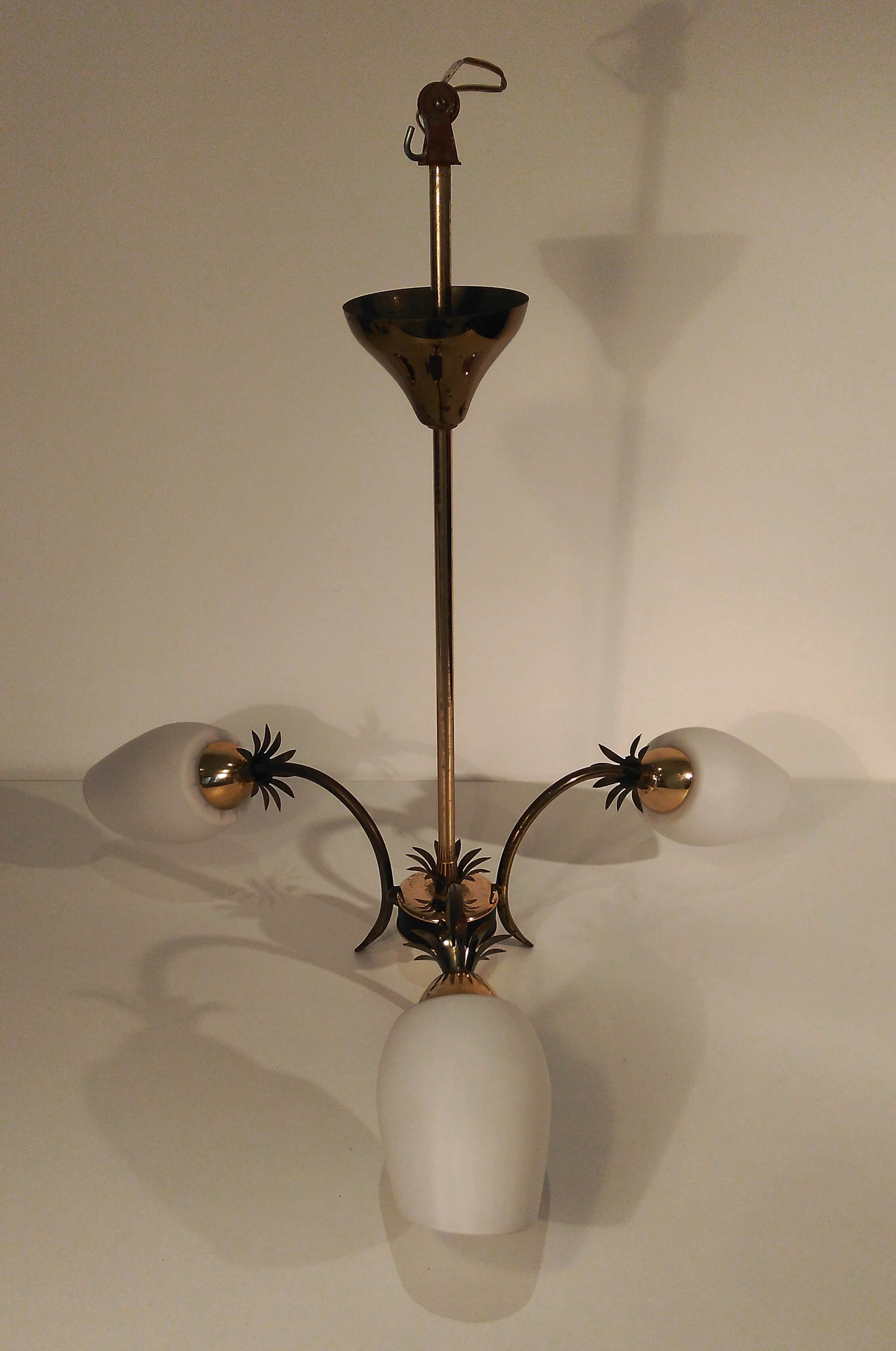 Vintage chandelier with 3 opaline globes