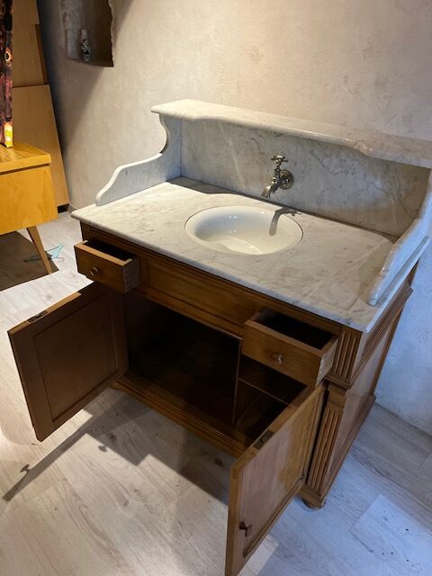 Bathroom cabinet with swivel sink 1930/40
