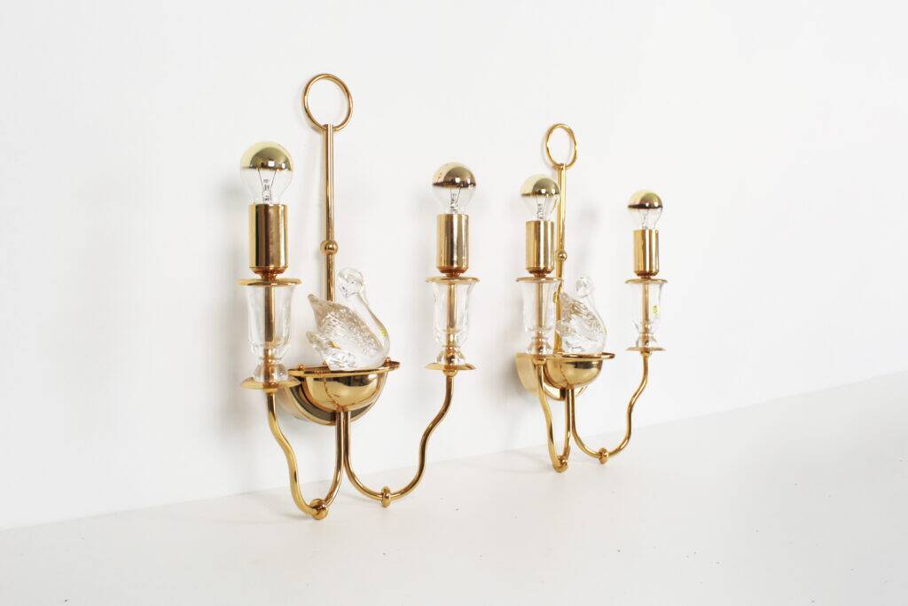 Rare set of Italian crystal 'Swan' wall lights, Italy 1980s