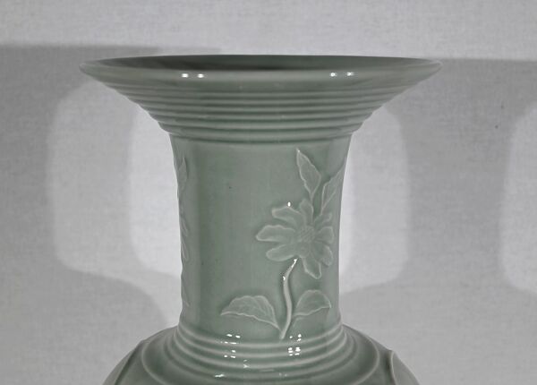 Vase Céladon de Chine – 1900