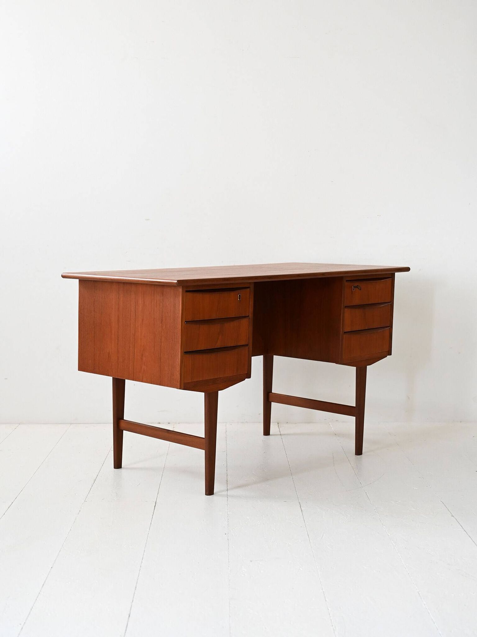Bureau indépendant en teck danois, années 1950/60