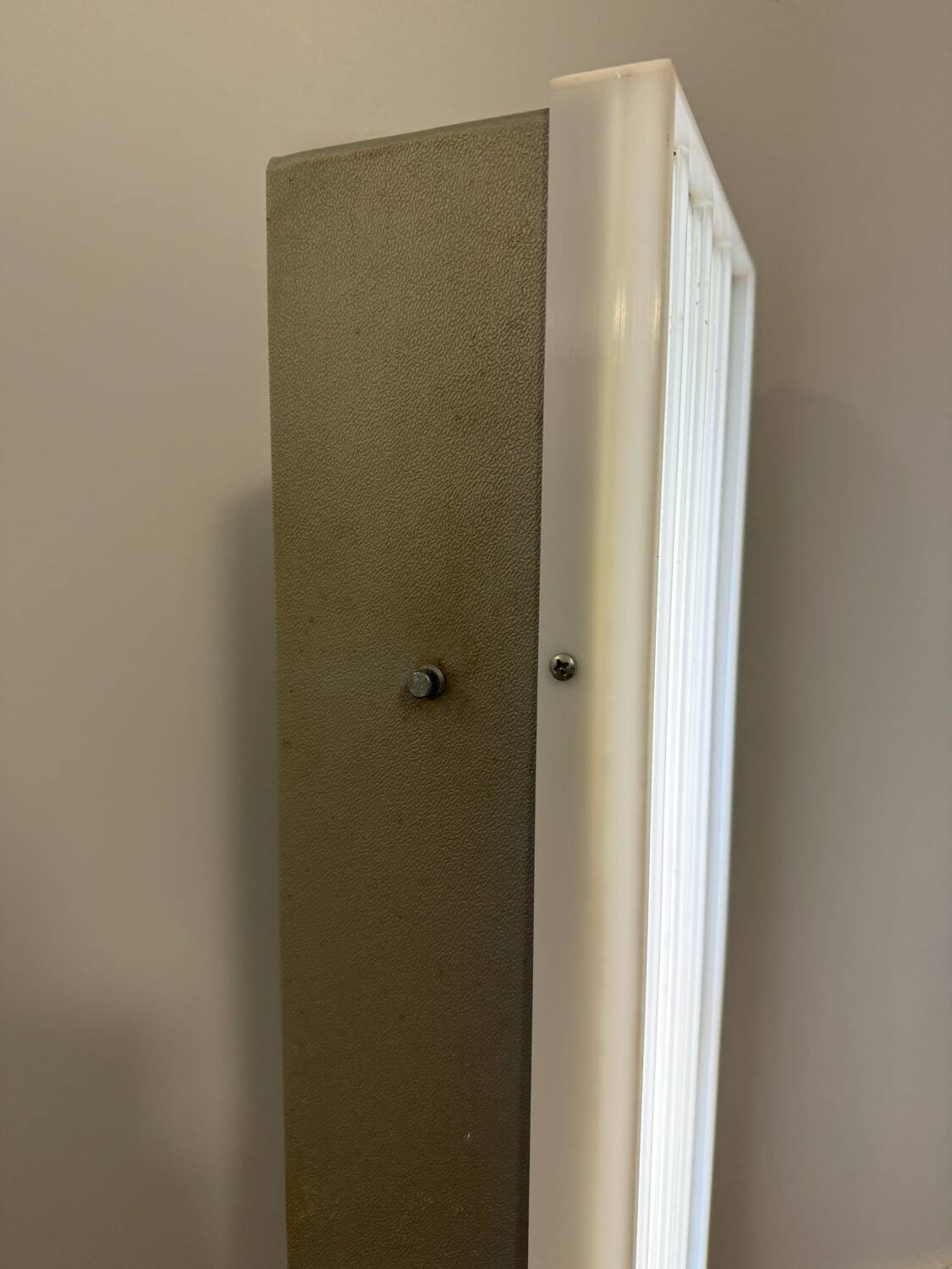 70s industrial style box lamp