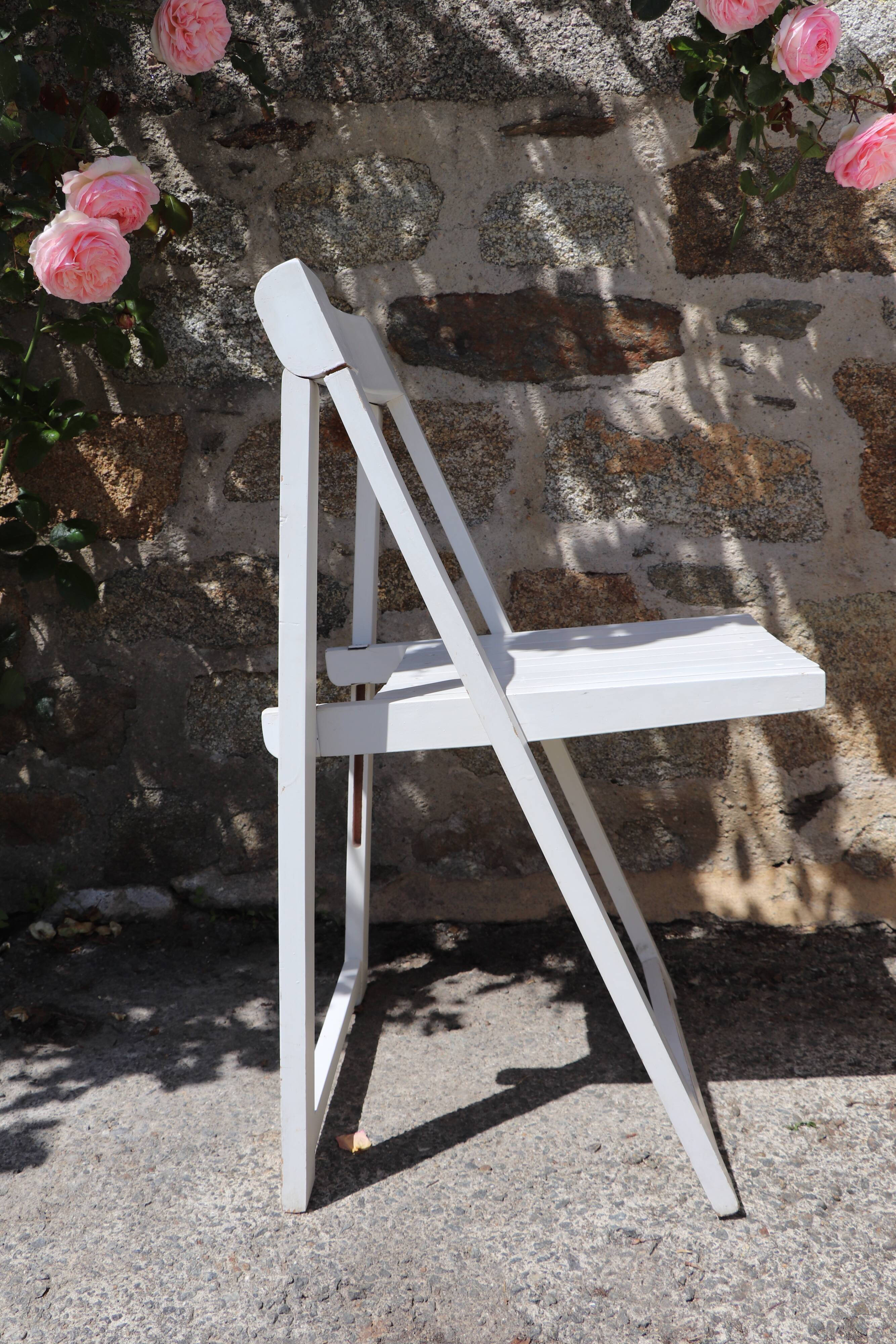 Garden furniture years 40 table and 4 chairs