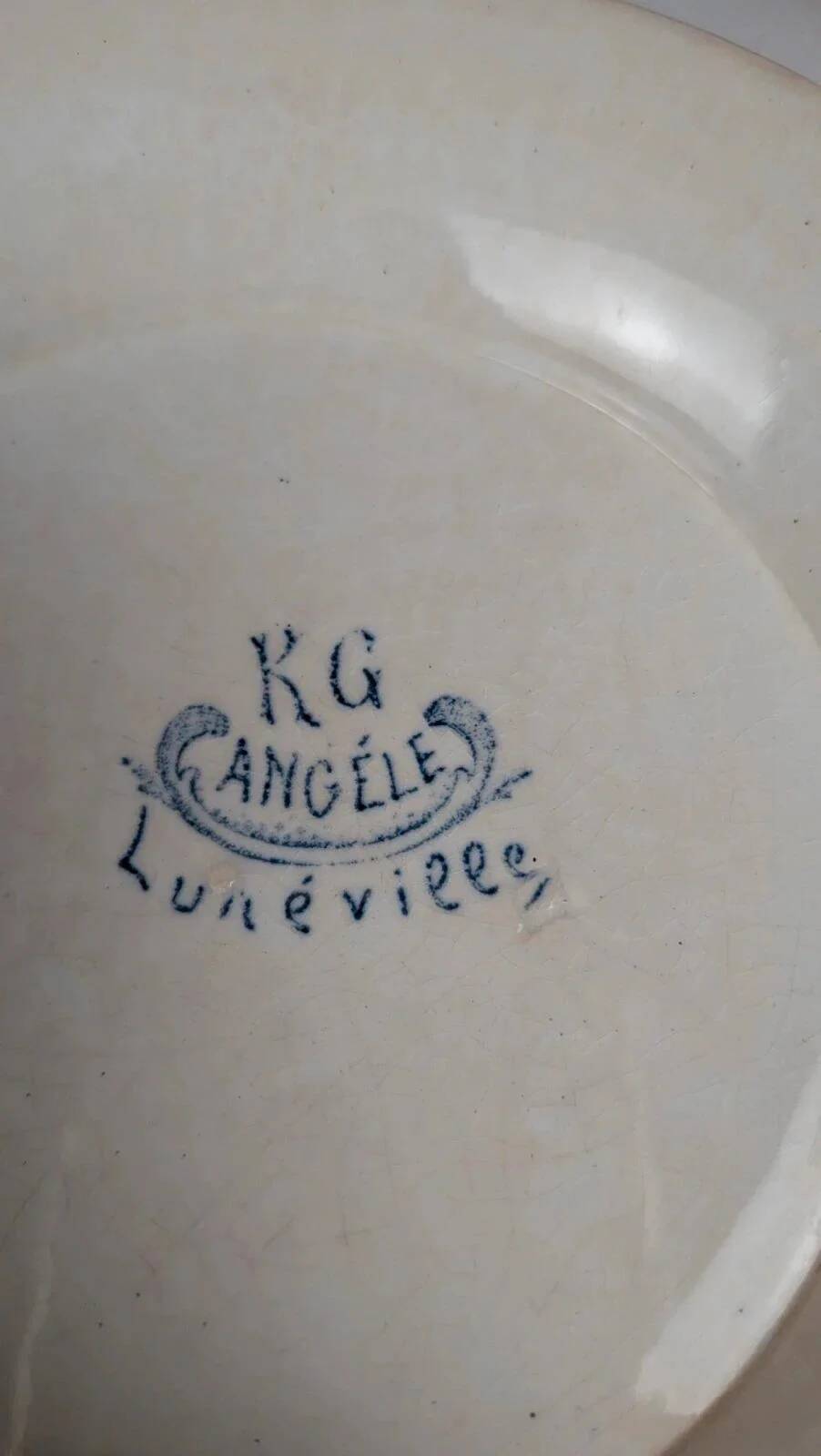 Old KG Lunéville model Angèle pedestal table