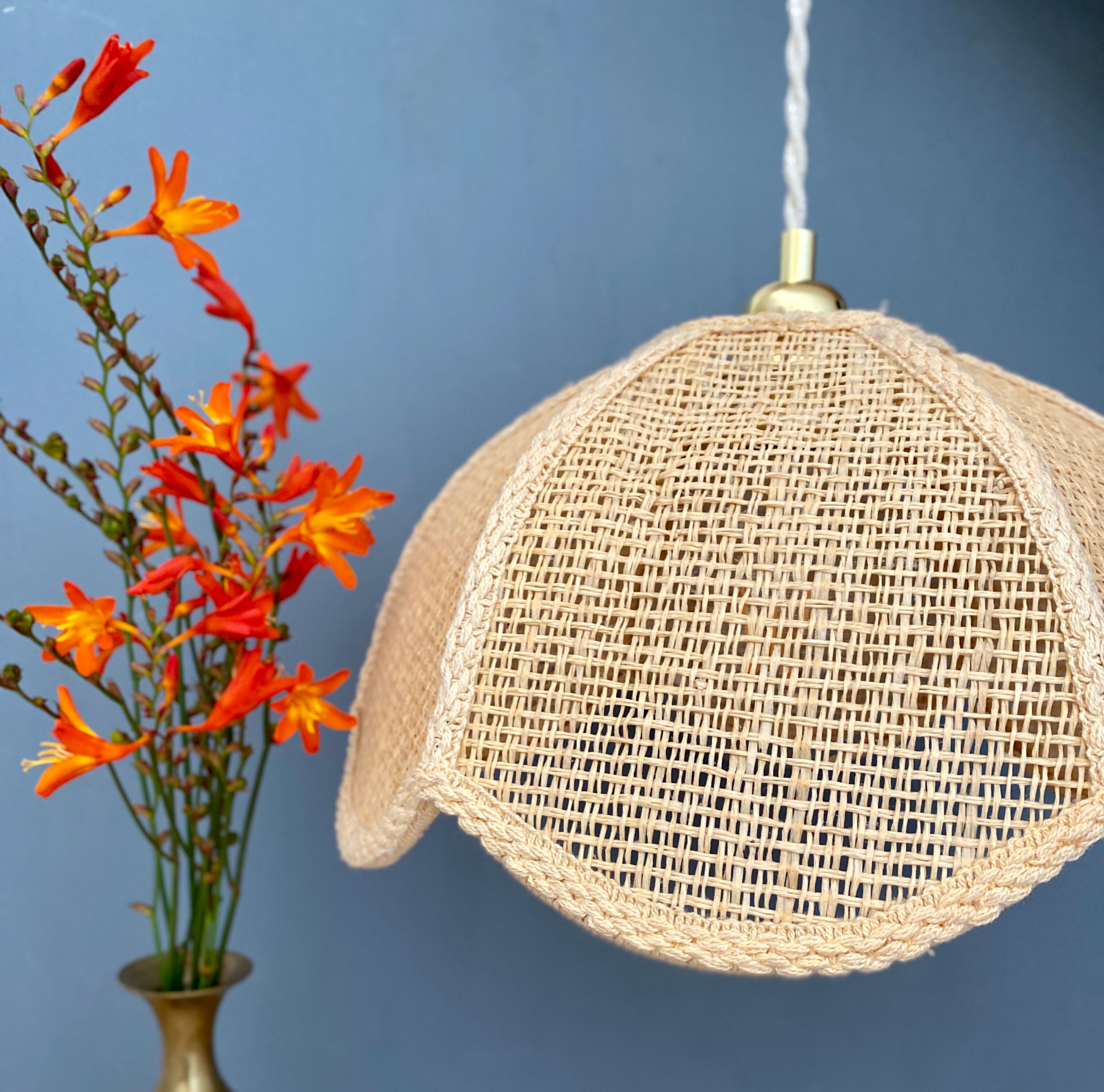 Suspension lamp vintage pink