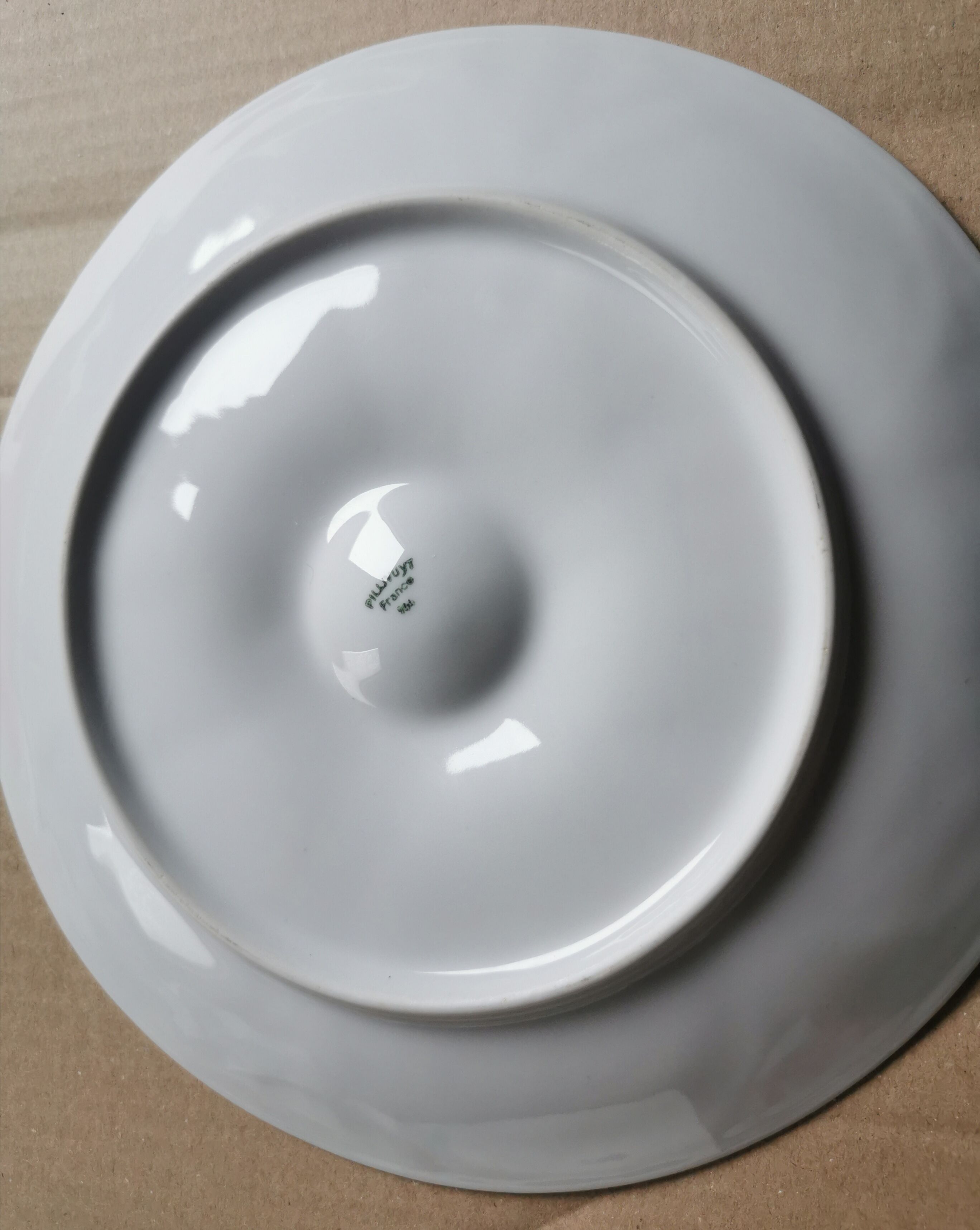 Ensemble de 6 assiettes Pillivuyt porcelaine blanche