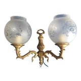 Wall lamp in brass and frosted glass