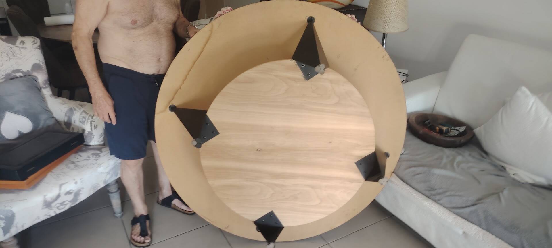Vintage round coffee table Doug Pringle