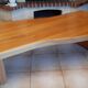 Table basse brutaliste en orme massif - Maison Regain (140 x 80)