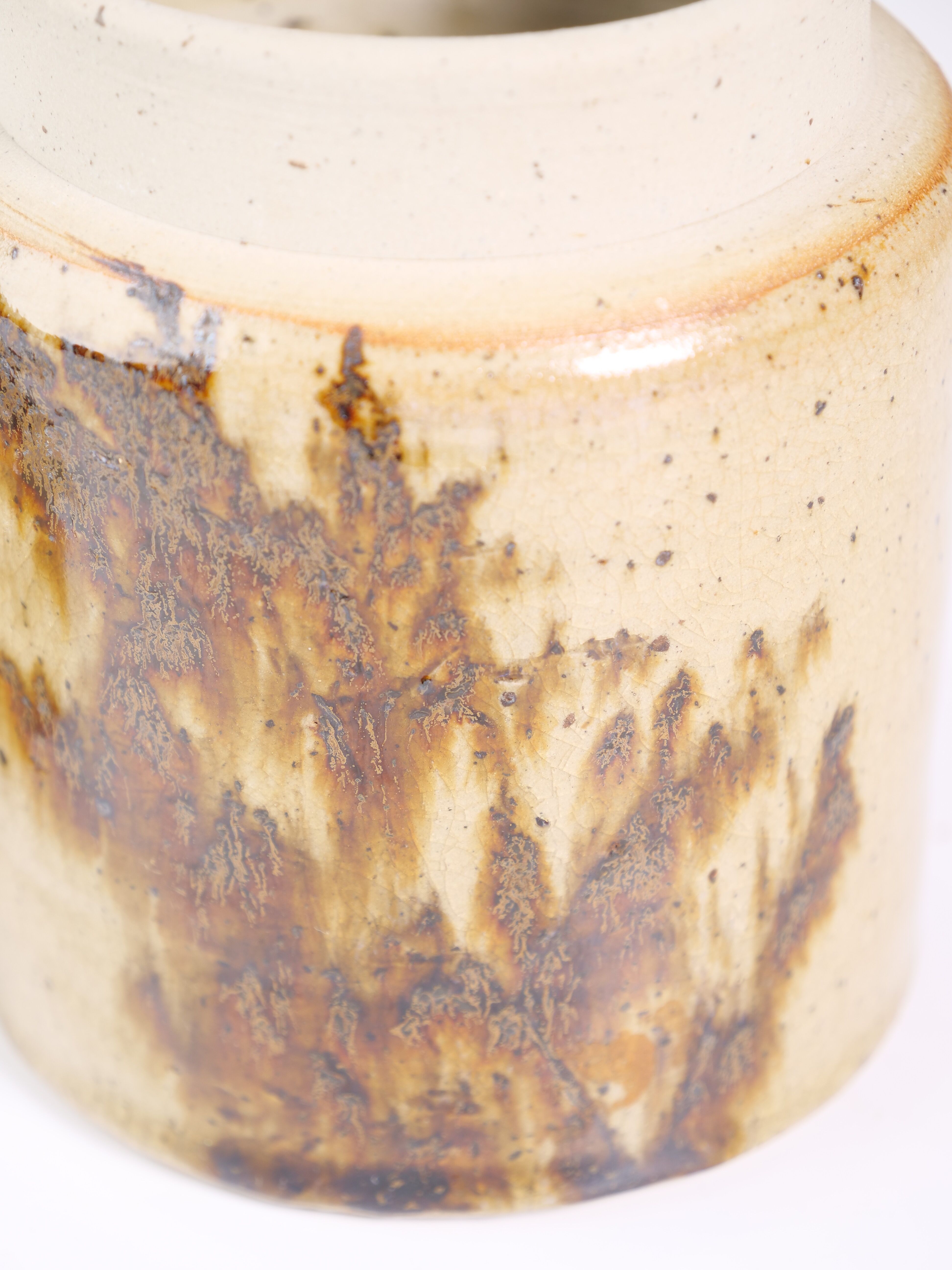 Scandinavian sandstone pot wild patterns