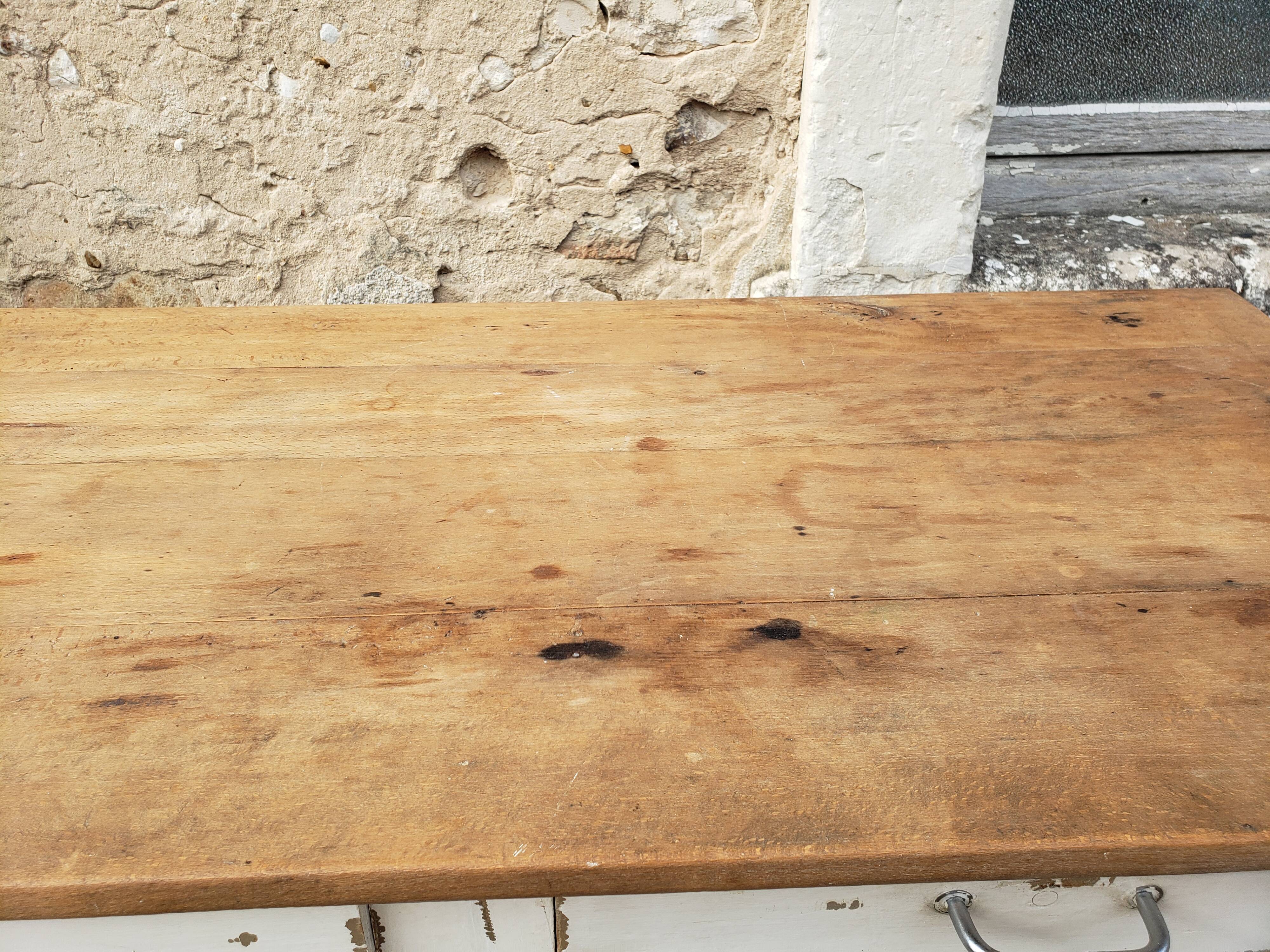 Parisian buffet off-white patina