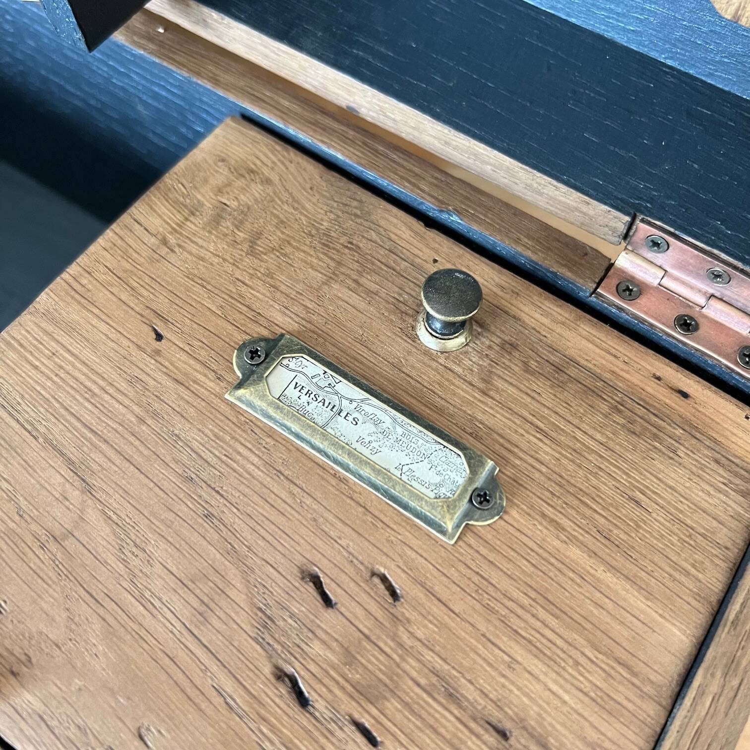 Atypical craft box “786”