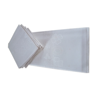 Nappe ivoire brodée et 12 serviettes
