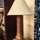 Lampe en bois tourné style Charles Dudoyut
