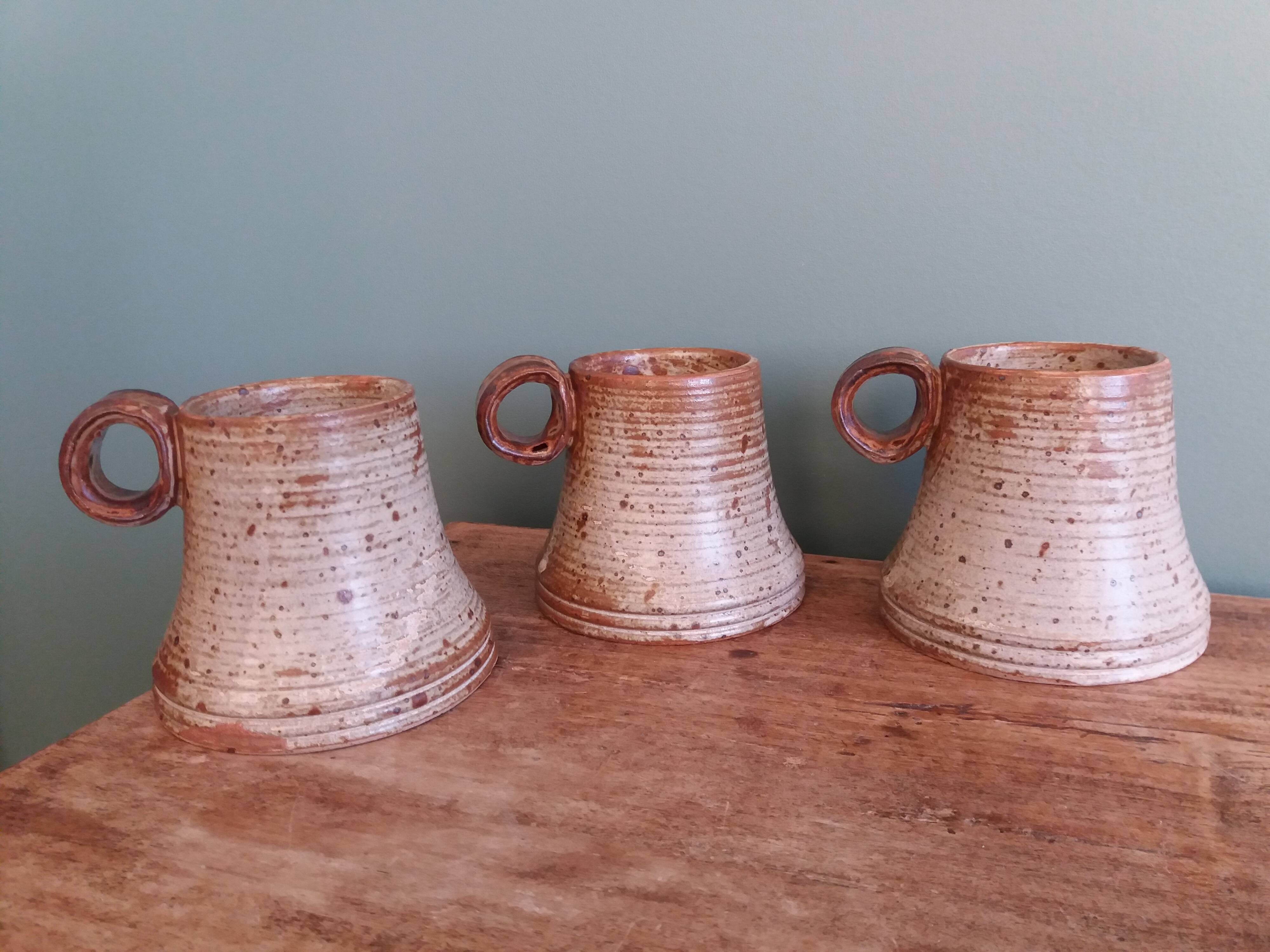 Stoneware mugs from Puisaye by Jean-Pierre Prud’homme