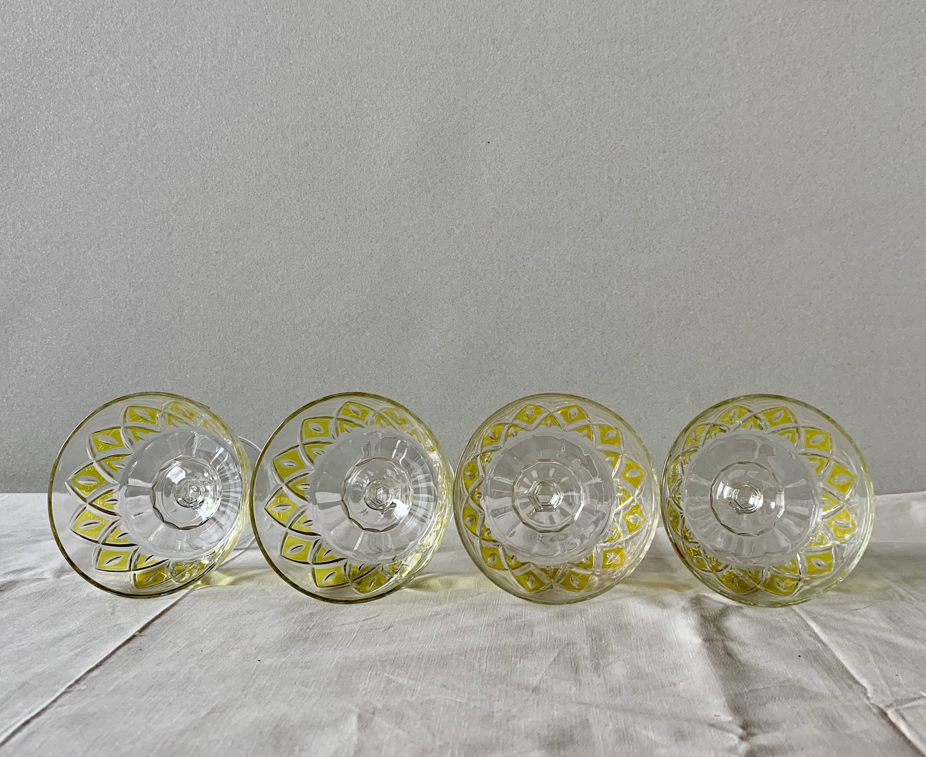 Set of 12 glasses - VMC Reims Arlequin champagne glasses - yellow decor