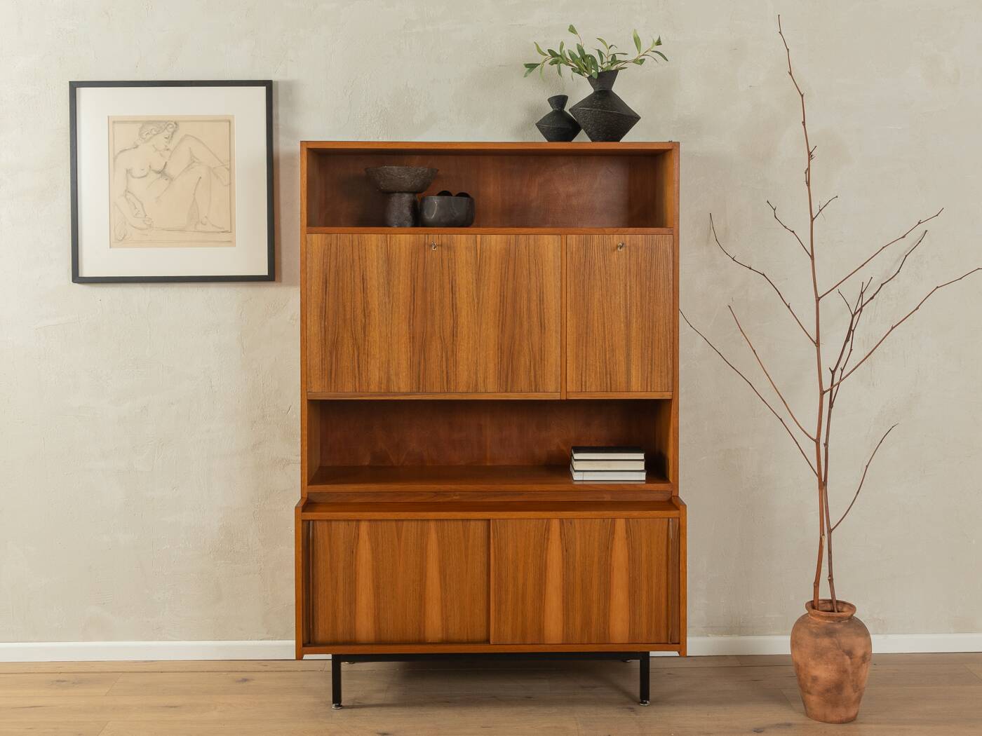 1960s Bureau, Secretary