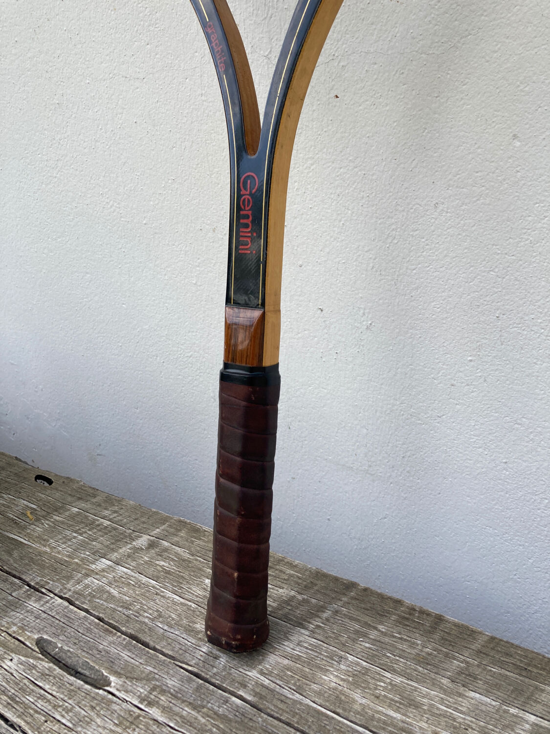 Gemini Major Graphite wooden tennis racket