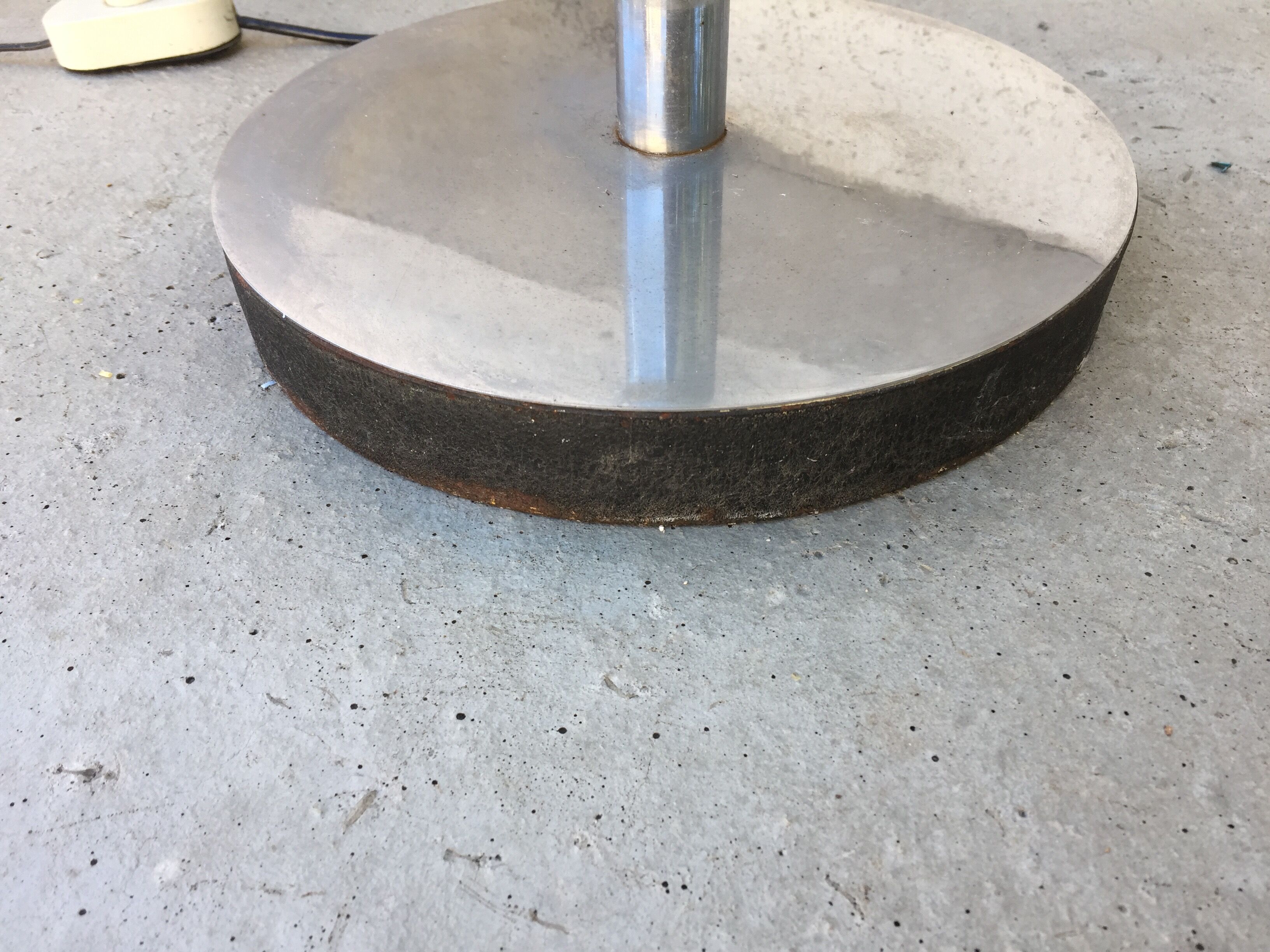 Lamp ball on feet in chromed metal years 60/70