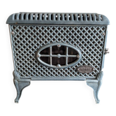 Small antique enamelled cast iron stove "Faunus" – Renovated, converted to bioethanol.
