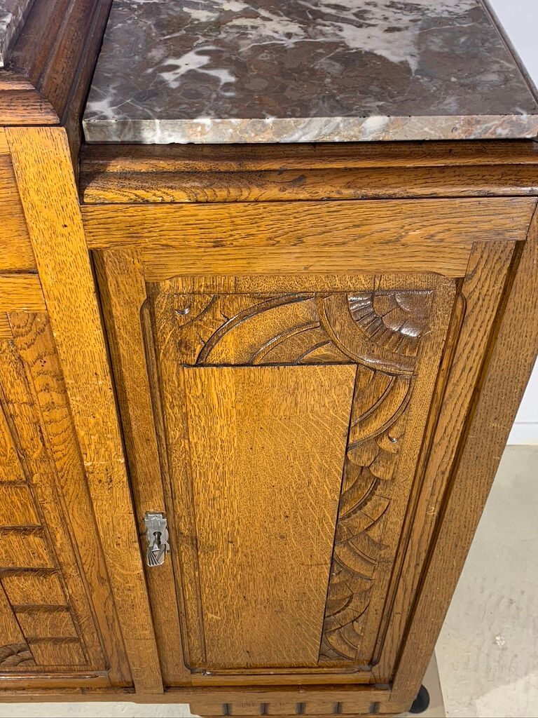 Buffet art deco en chêne massif