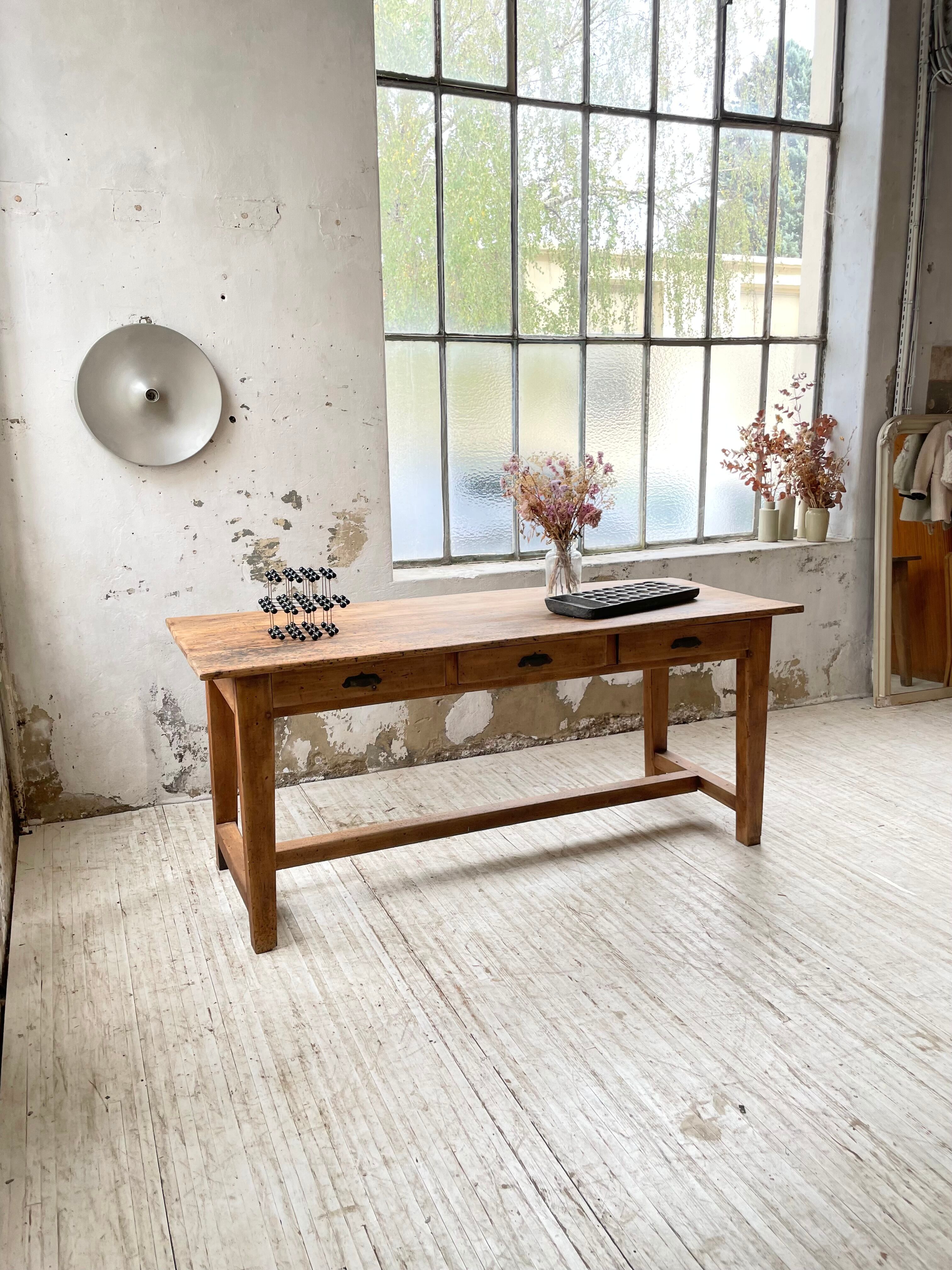 Oak island farmhouse table 2m