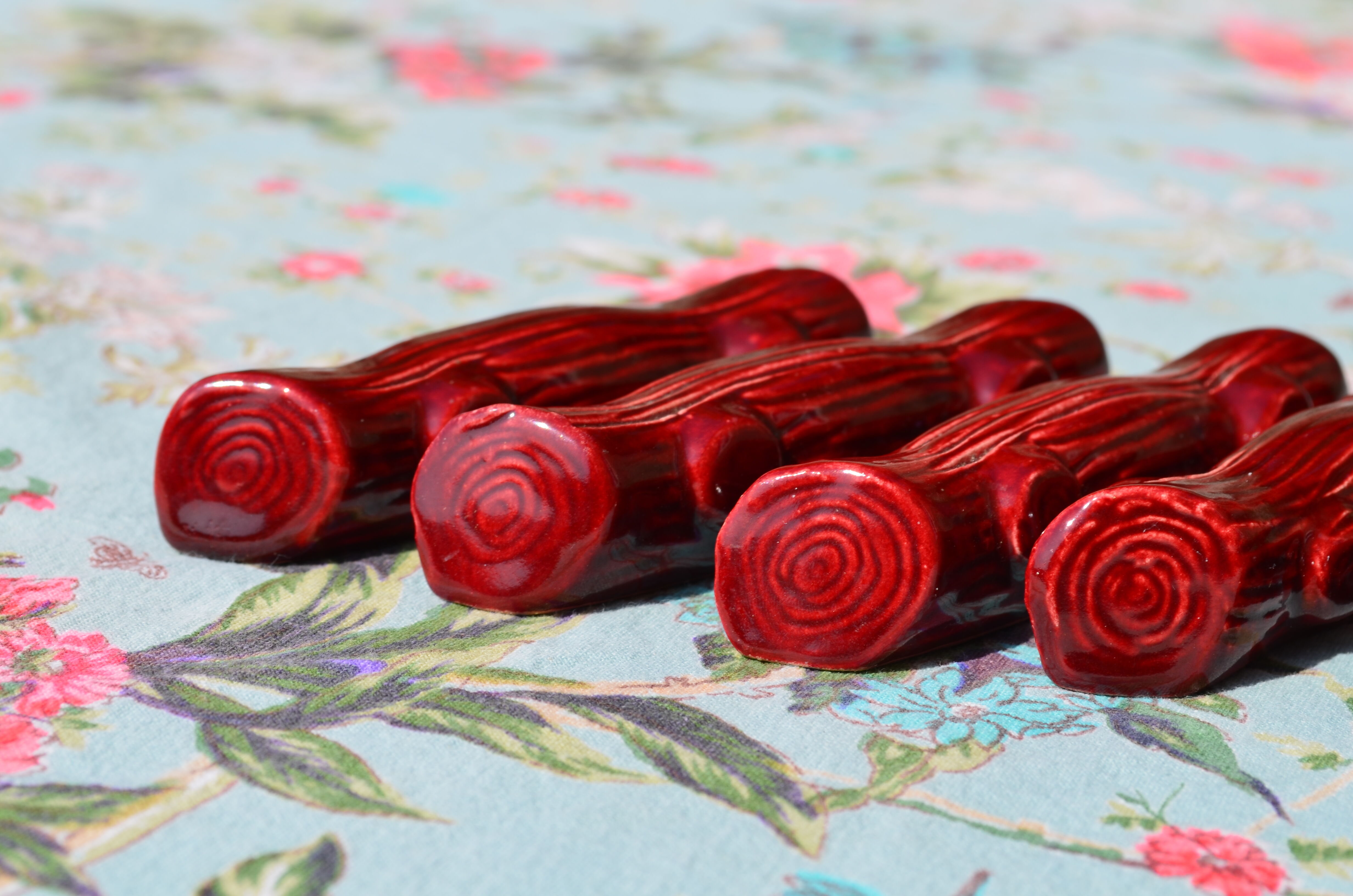 Set of 6 knife holders