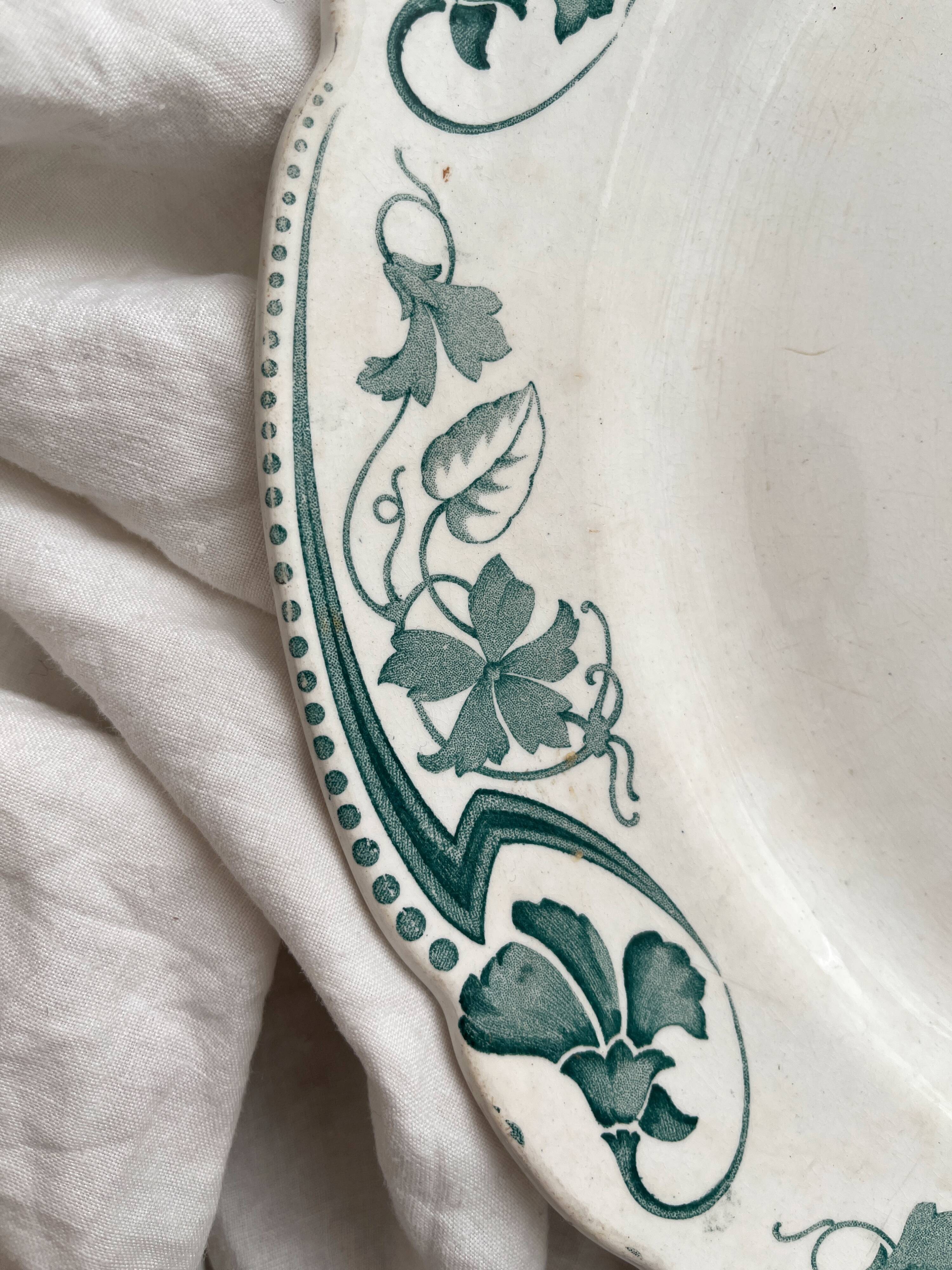 Round ironstone dish "Lucy" KG Lunéville circa 1900