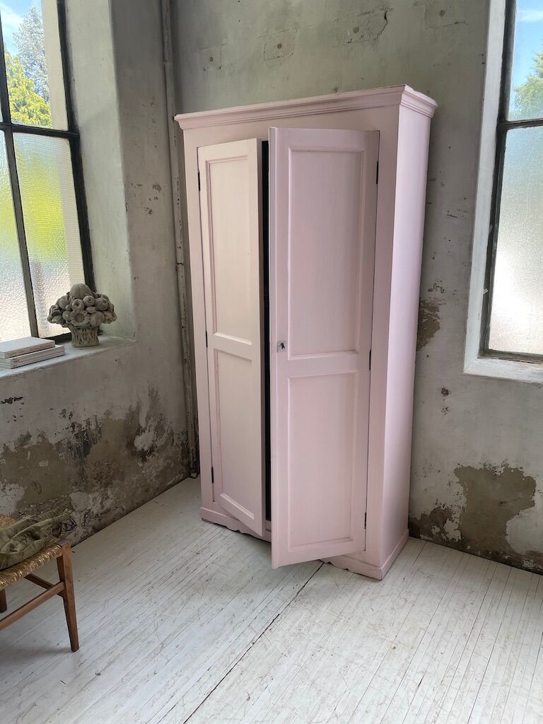 Pink cupboard