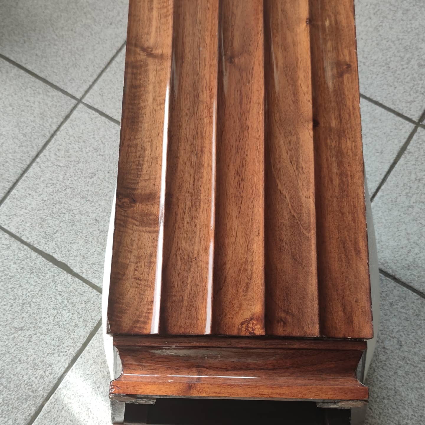 Charming decorative arts period armchair in solid walnut