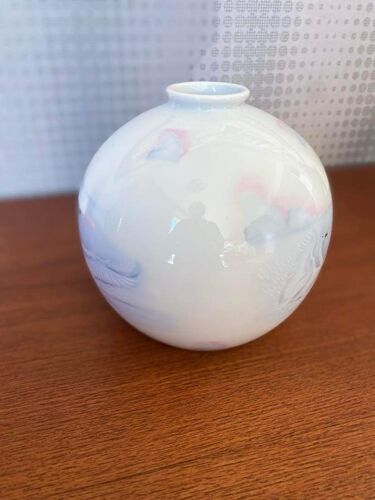 Vase boule vintage Camille tharaud porcelaine de limoges